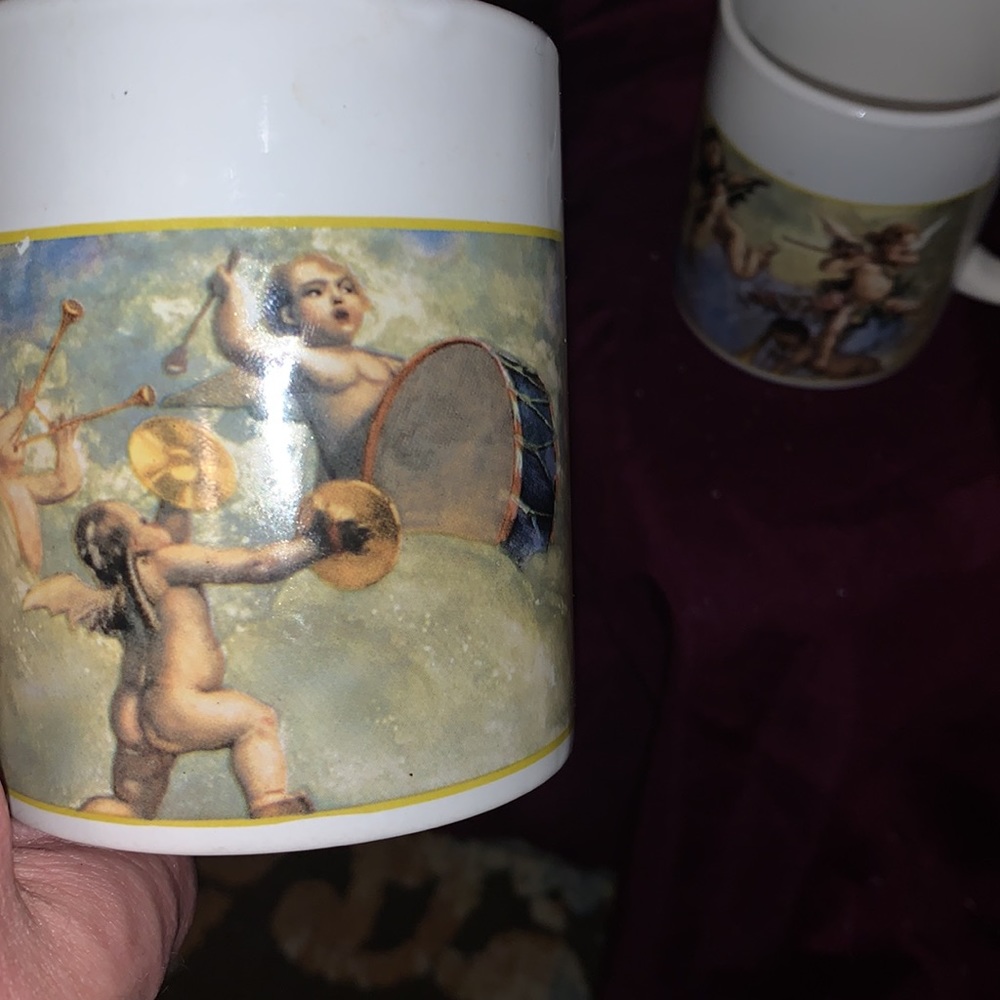 Two coffee cups - Picture 3 of 3